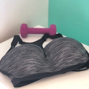 Victoria secrets sports bra